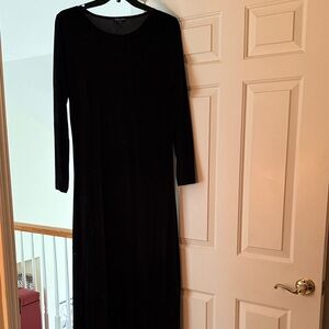 Elegant Black Velvet Long Sleeve Dress 2XL